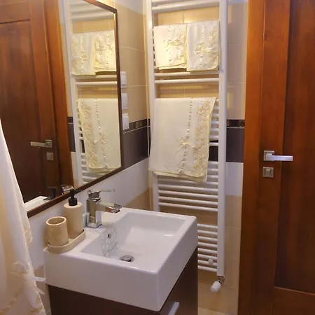 Tatra Palace Hill With Angels And Sauna ポプラト